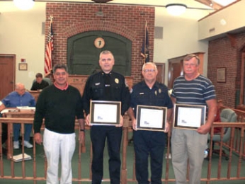 City gives awards for years of service