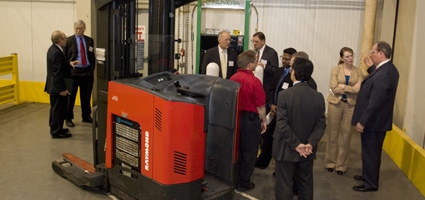 Raymond unveils fuel cell technology in forklifts