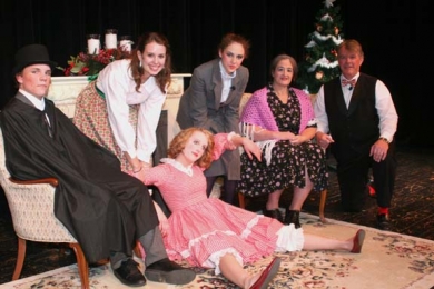 Oxford theater group debuts Christmas musical