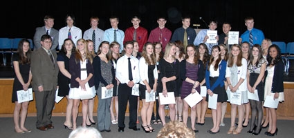 Norwich holds National Honor Society inductions