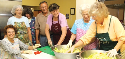 Free community suppers resume