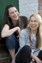 EOH presents The Nields in free concert tonight