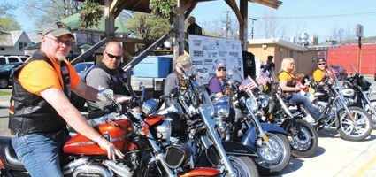 Gilligan's hosts first Bike Night, Cruise-In of the season