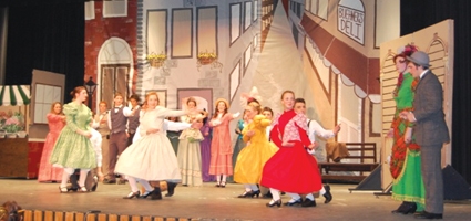 S-E sets the stage for “Hello, Dolly”