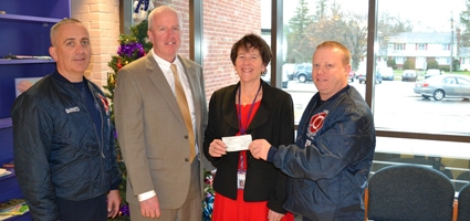 Firefighters Association gives to Norwich schools