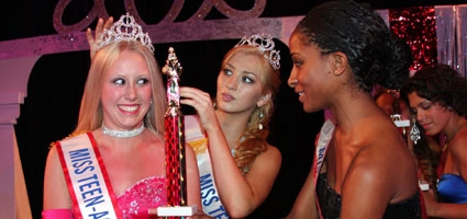 Miss Teen crowned