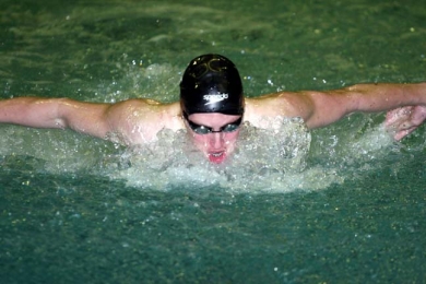 Norwich Swimmers Come Up Short