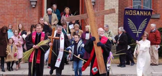 Churches hold Union Service and procession
