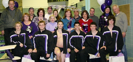 Norwich honors senior swimmers
