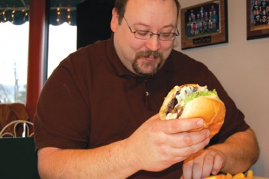 At Garf's, It's Man Versus Burger