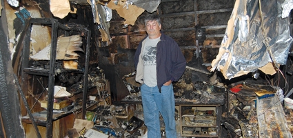 Sheriff looking for burglar who set fire to Plymouth home