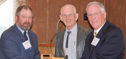 Ives, Metzger receive Dan Marshman Ag Leadership award