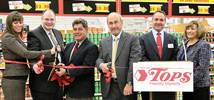 Tops Friendly Markets holds official grand re-opening
