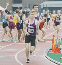 Norwich’s Murray, Bonney Place At State Track And Field Meet