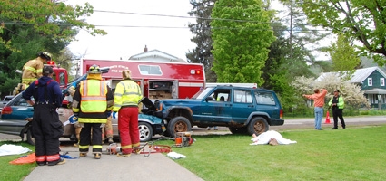 Organizers hope mock crash will convince kids to not drive drunk