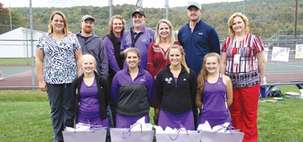 Norwich Tennis Claims Fifth Consecutive Division Championship On Senior Night