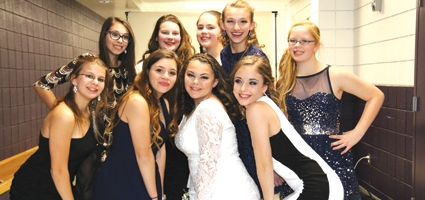 Winter formal held at Norwich Middle School