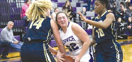 24th ranked Norwich girls fall to 8th ranked Sus Valley
