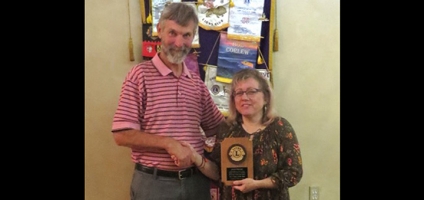 Oxford Lions Club awards Jeanie Peterson Citizen of the Year