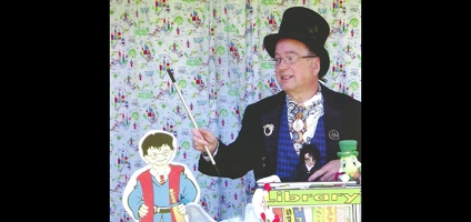 "Build a Magical World" magic show at Oxford Library