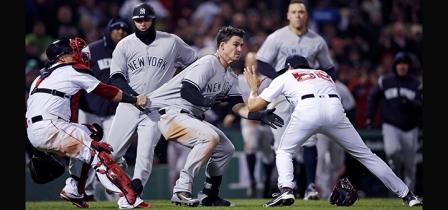 Beantown Brawl! Yankees fight to 10-7 win over Red Sox