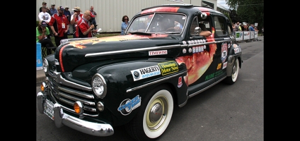Great Race visits Northeast Classic Car Museum