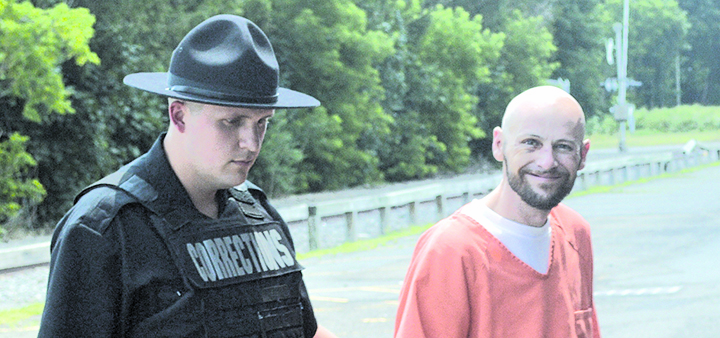 Norwich man indicted for stabbing and escaping police custody