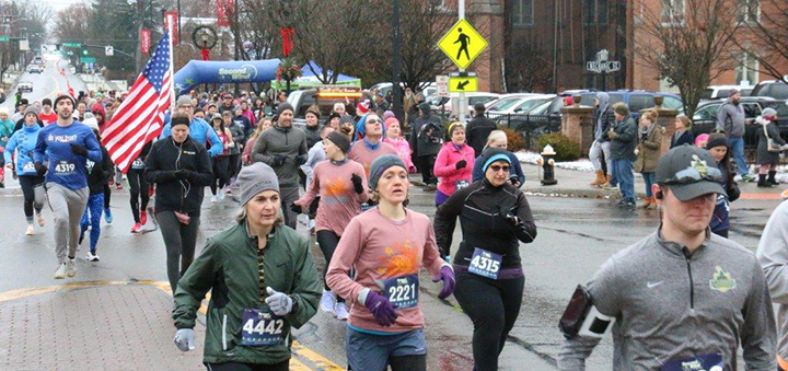 More than 400 compete in annual Turkey Trot