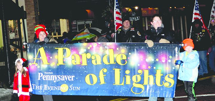 25th annual Parade of Lights brings holiday cheer to Norwich