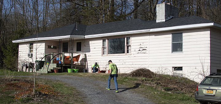 Impact Project replaces a 70-year-old roof in Earlville to save a woman’s home