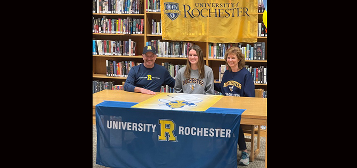 Greene field hockey senior signs for University of Rochester